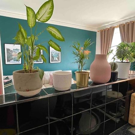 One Bedroom Flat In The Heart Of Islington Londra Esterno foto